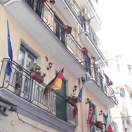 Hotel Alloggio Del Conte Napoli Bagian luar foto