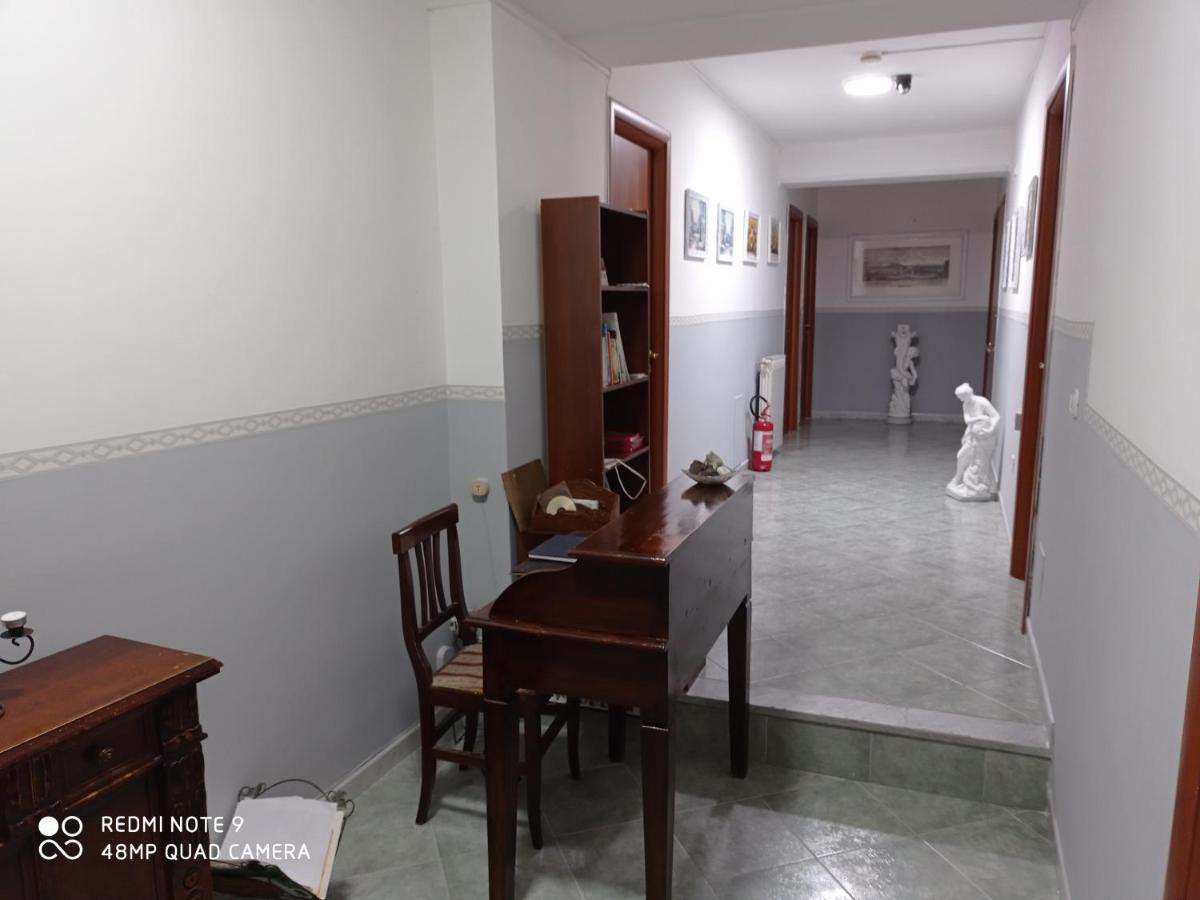 Hotel Alloggio Del Conte Napoli Bagian luar foto