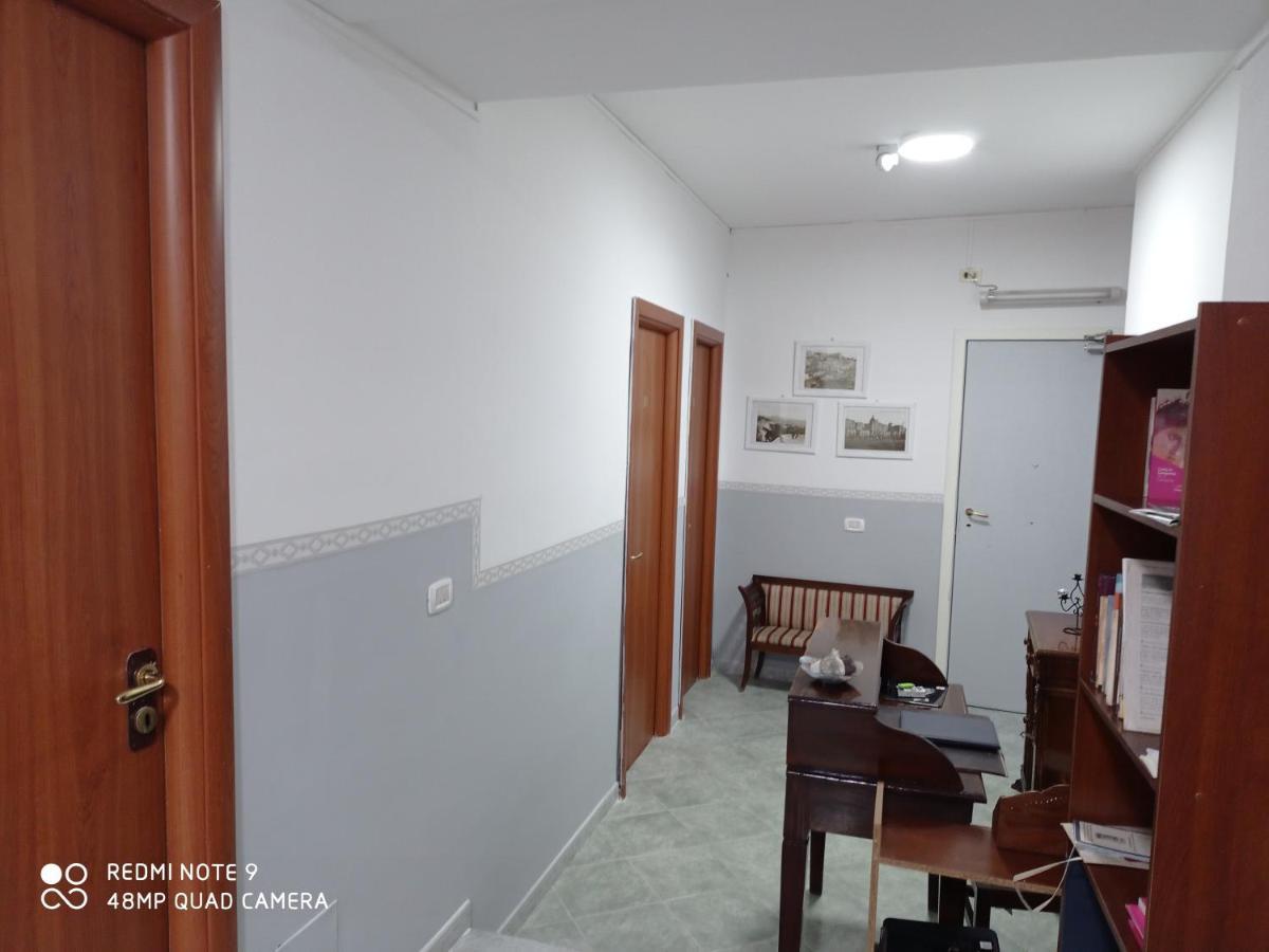 Hotel Alloggio Del Conte Napoli Bagian luar foto
